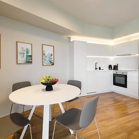 Urban Apt With Stunning Acropolis View & Roofdeck Atény Exteriér fotografie